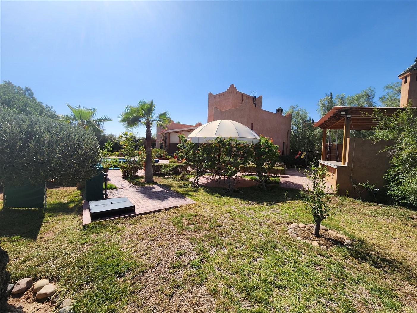 Villa à Vendre Route de Targa Marrakech – 4 Chambres, 226m², Terrain 1700m², Piscine (VEV15) – photo 3