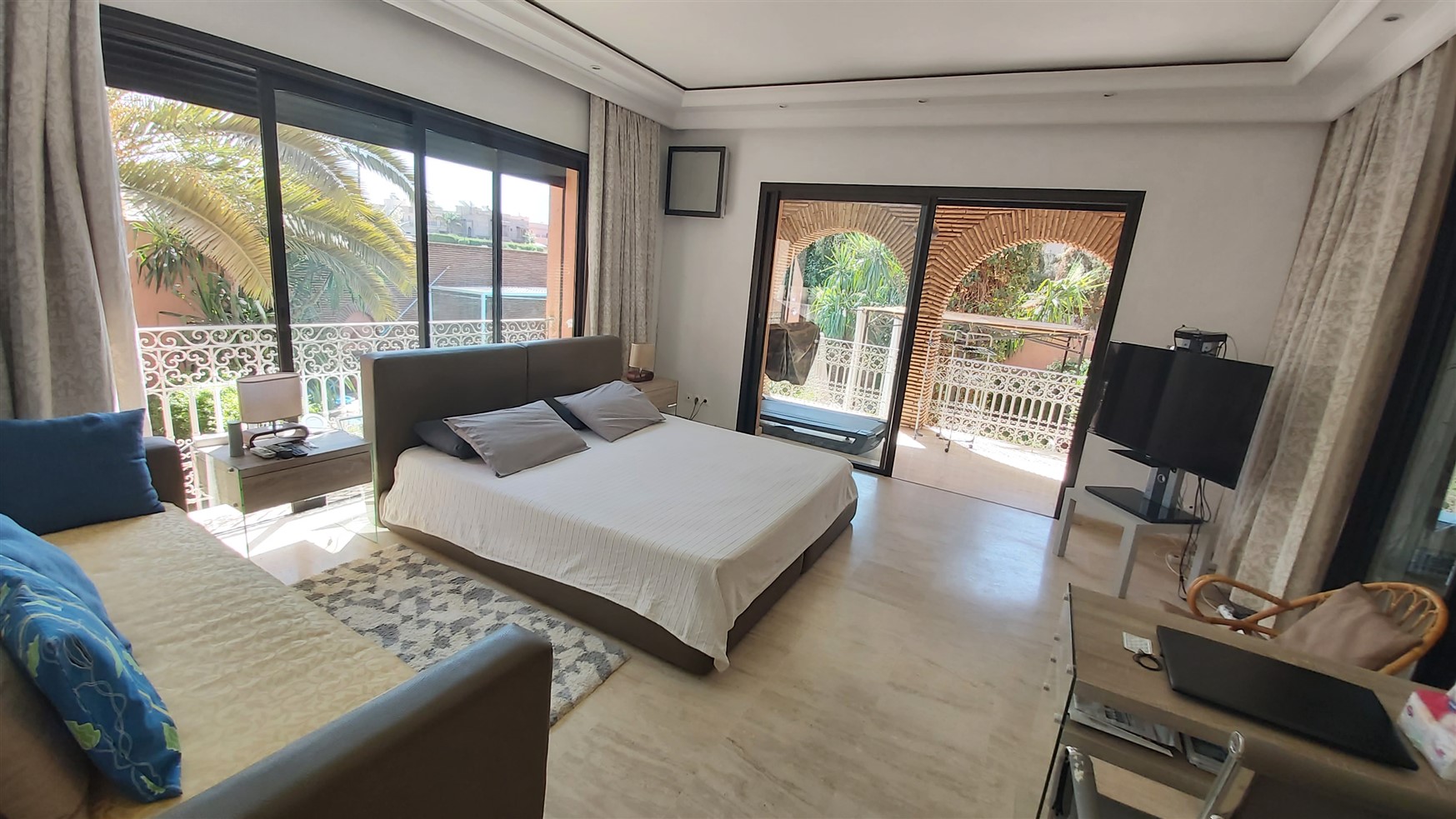 Villa de Luxe à Vendre Targa Marrakech – 7 Chambres, 730m², Piscine, Jardin Luxuriant (VEV9) – photo 26