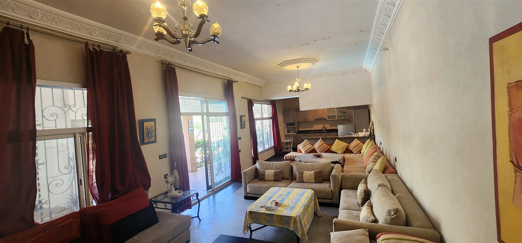 Villa à Vendre Route de Fès Marrakech – Plain-Pied 7 Chambres, Terrain 1 Ha, Piscine (VFE10) – photo 12
