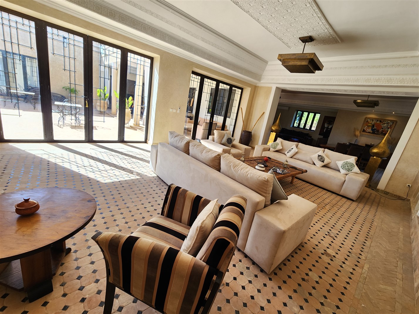 Villa haut standing Route de Fès Marrakech – 800m², 5+3 suites, piscine (VFE309B) – photo 16