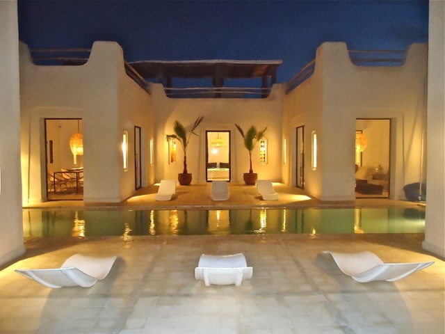 Villa Hacienda à Vendre Route de Fès Marrakech – 3 Chambres, 350m², Piscine, VNA (VFE310B) – photo 4