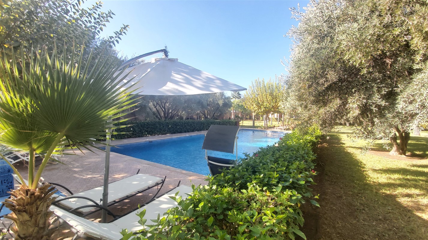 Palais Villa à Vendre Route de Fès Marrakech – 6 Chambres, 500m², Terrain 1 Ha, Piscine (VFE5) – photo 9