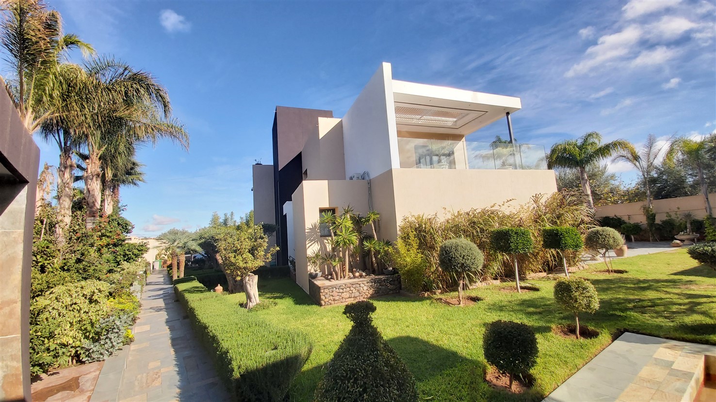 Villa luxe Route de Fès Marrakech – 650m², 5 suites, design contemporain (VFE6) – photo 10