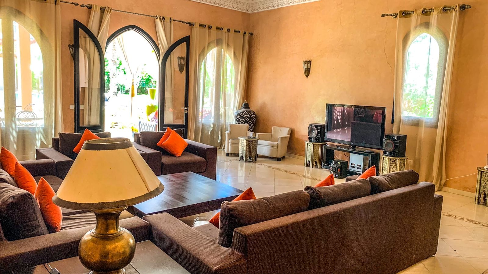 Villa Maison d'Hôtes à Vendre Route de Fès Marrakech – 6 Suites, Terrain 4500m², Parc Champêtre (VFE8) – photo 6