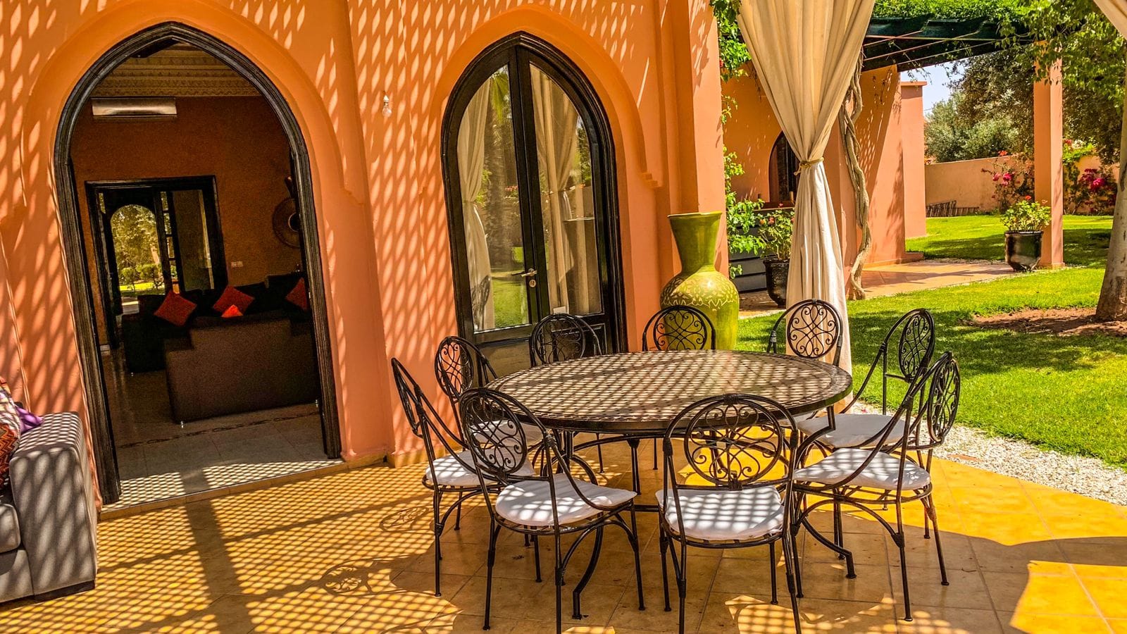 Villa Maison d'Hôtes à Vendre Route de Fès Marrakech – 6 Suites, Terrain 4500m², Parc Champêtre (VFE8) – photo 7