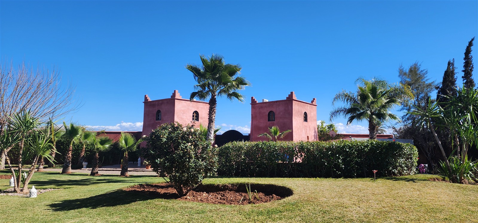 Villa de Luxe à Vendre Route de Fès Marrakech – 6 Suites 750m², Terrain 5000m², Piscine 20m (VFE9) – photo 12