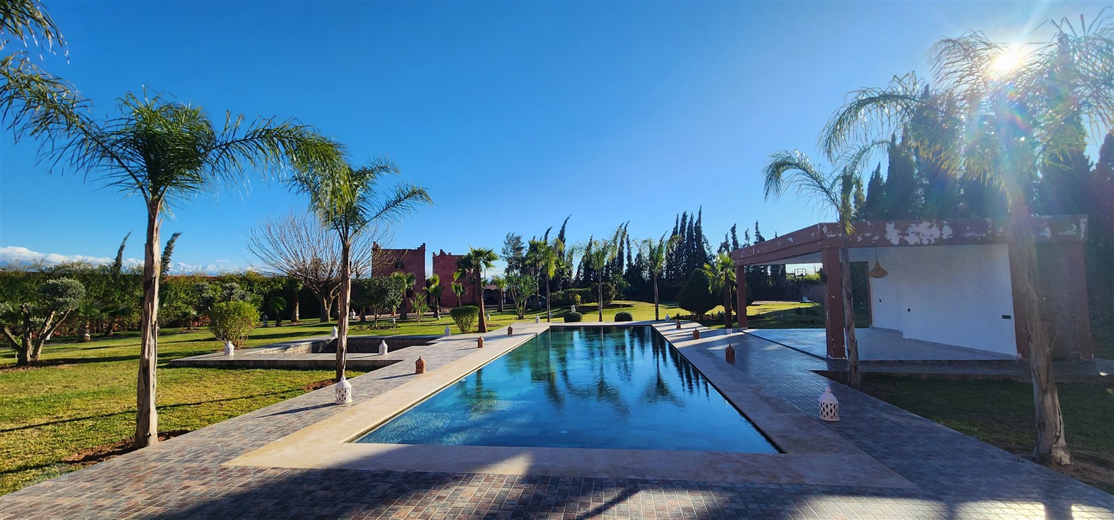 Villa de Luxe à Vendre Route de Fès Marrakech – 6 Suites 750m², Terrain 5000m², Piscine 20m (VFE9) – photo 3