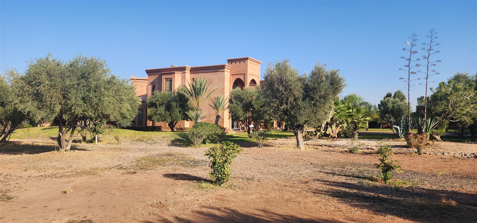 Palais arabo-mauresque Route de l'Ourika Marrakech – 600m², 6 suites, 1 ha (VOU2) – photo 8
