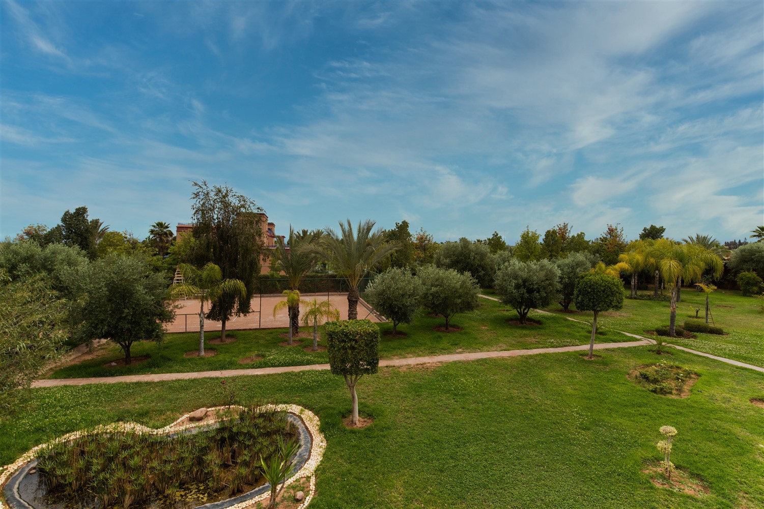Palais d'hôtes Route de l'Ourika Marrakech – 1572m², 13 suites, 1 ha, piscine (VOU4) – photo 3