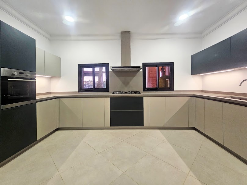 Villa Riad à Vendre Route de l'Ourika Marrakech – 4 Suites 512m², Terrain 4440m², Piscine (VOU6) – photo 18