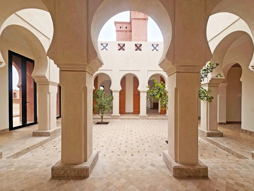 Villa Riad à Vendre Route de l'Ourika Marrakech – 4 Suites 512m², Terrain 4440m², Piscine (VOU6) – photo 9