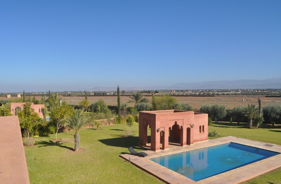 Villa à Vendre Route de l'Ourika Marrakech – 4 Suites 498m², Terrain 4123m², Piscine, Style Ksar (VOU7) – photo 6