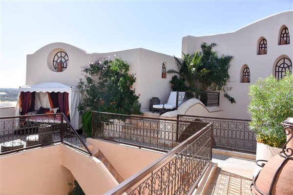Villa Riad à Vendre Palmeraie Marrakech – 5 Suites, Piscine, Charles Boccara (VPA308)
