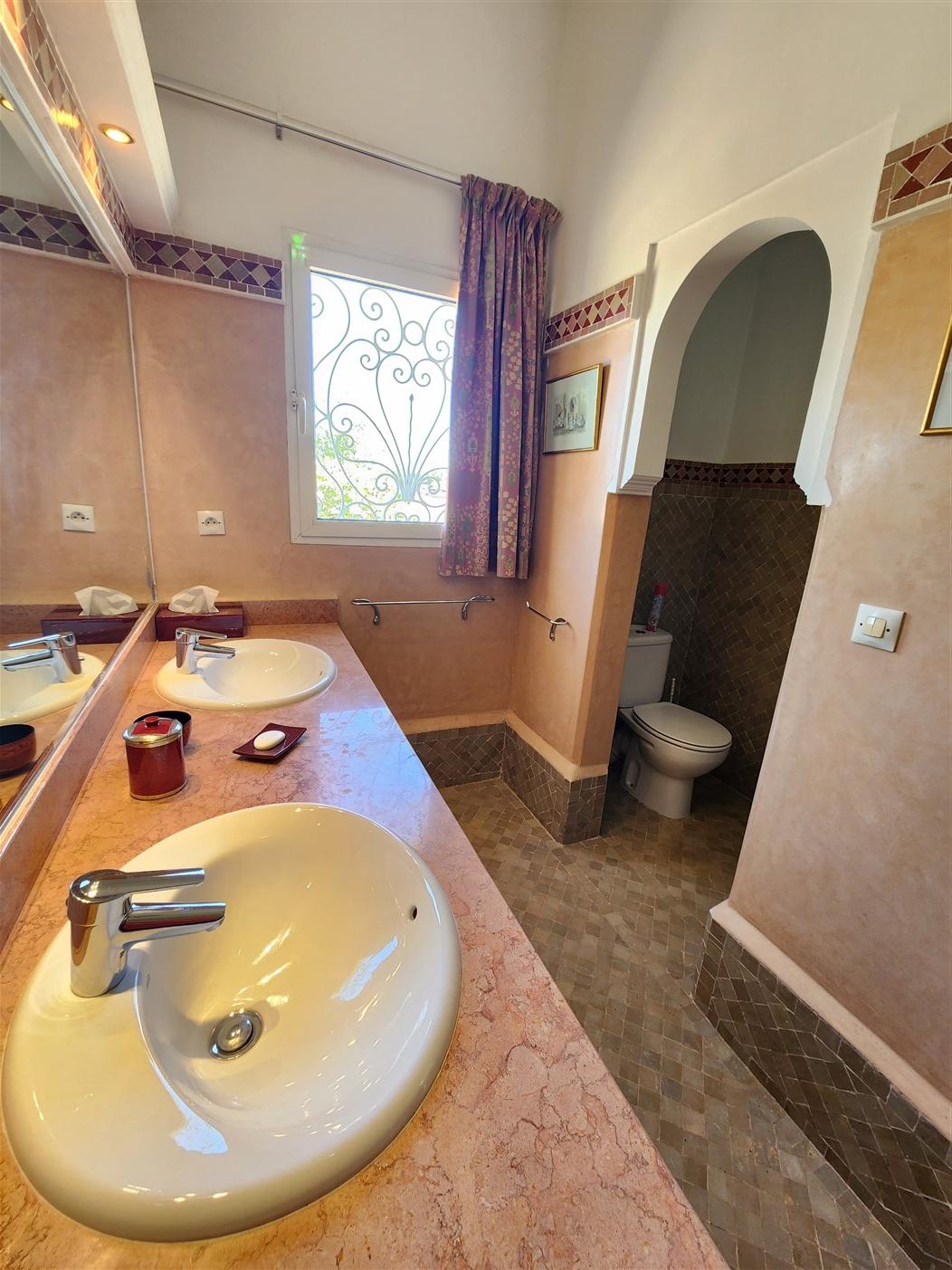 Villa luxe Palmeraie Marrakech – 650m², 5 suites, terrain 8000m² (VPA4) – photo 38