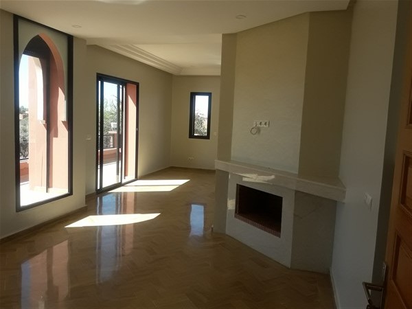 Villa d'Architecte à Vendre Route de Ouarzazate Marrakech – 7 Suites, 633m², Piscine, Proche Golfs (VZA309D) – photo 19