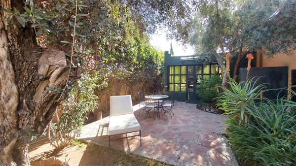 Villa à Vendre Golf Amelkis Marrakech – 5+1 Chambres, 380m², Piscine, Jardin 1600m² (VZA318) – photo 11