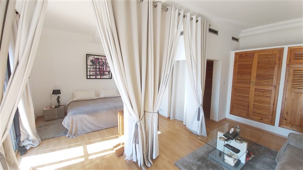 Villa à Vendre Golf Amelkis Marrakech – 5+1 Chambres, 380m², Piscine, Jardin 1600m² (VZA318) – photo 12