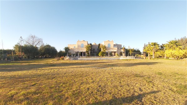palais luxe marrakech route ouarzazate agence immobiliere