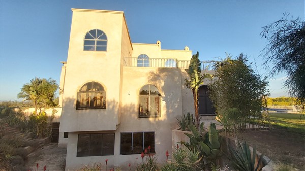 Palais luxe Route de Ouarzazate Marrakech – 1393m², 8 suites, 2.5 ha, piscine (VZA4) – photo 4